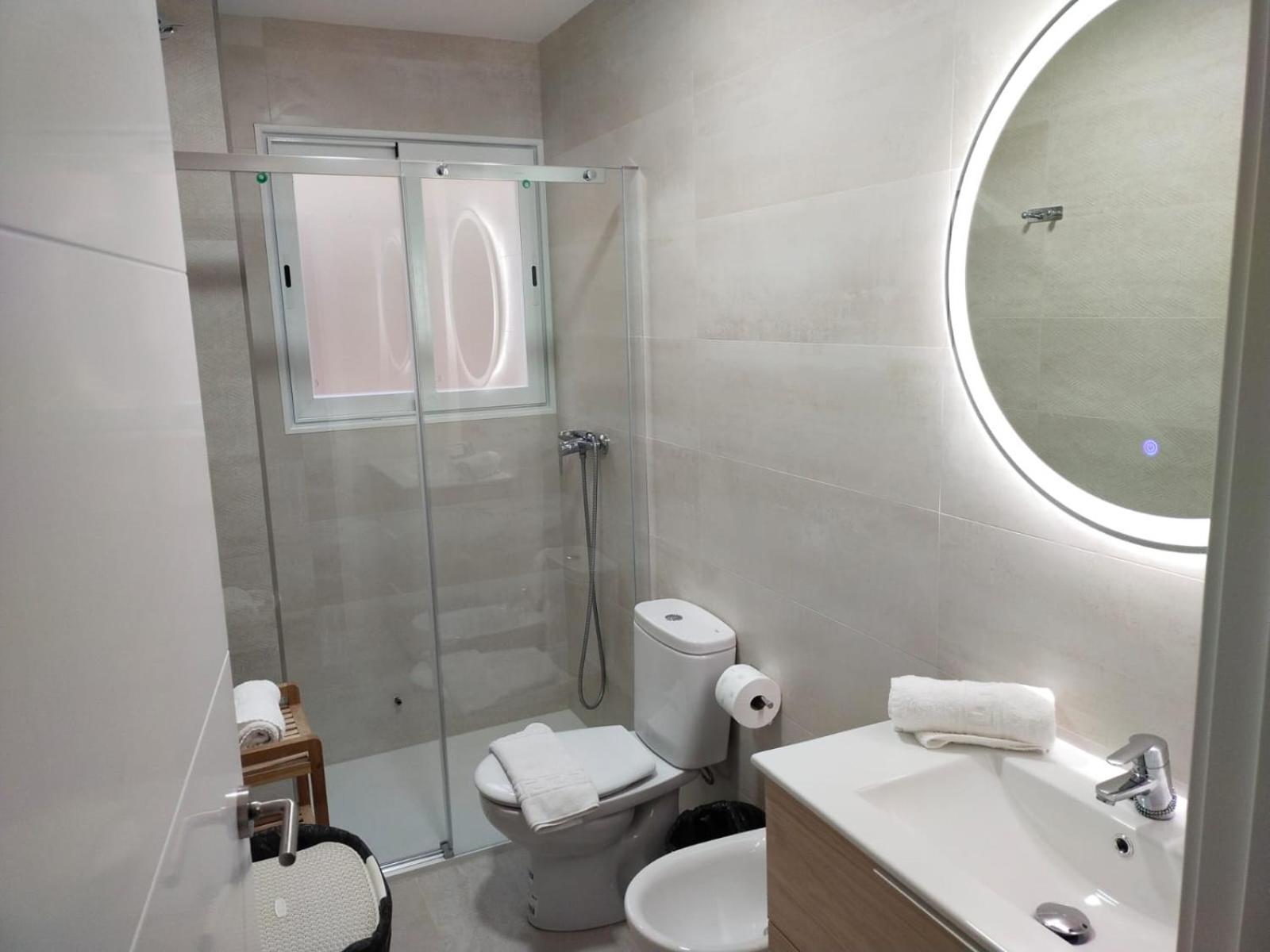 Apartamento 1º Linea Playa Torrenueva, Motril, Granda Torrenueva  Oda fotoğraf