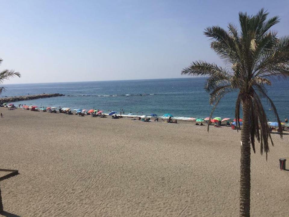 Apartamento 1º Linea Playa Torrenueva, Motril, Granda Torrenueva  Dış mekan fotoğraf